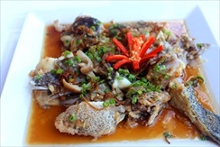 Чёрный окунь на пару – Тигровый окунь – Красный окунь с сушёной цедрой мандарина