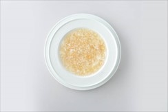 Fish maw soup with crab meat