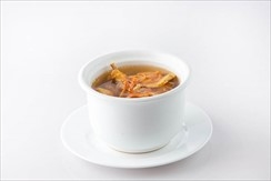 Simmered sea snail soup with Cordyceps (1 person)