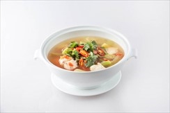 Black king fish sour soup with vegetables (4 persons)
