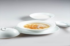 Sweetened lotus seed with dried longan