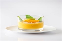 Mango,Pomelo & Sago cream