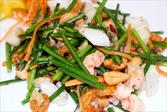 Жареные специальные морепродукты в стиле Коста